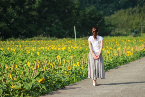 杭州汤泉按摩限时优惠,抢购养生好时光(杭州汤泉会所) 杭州汤泉按摩限时优惠,抢购养生好时光(杭州汤泉会所)